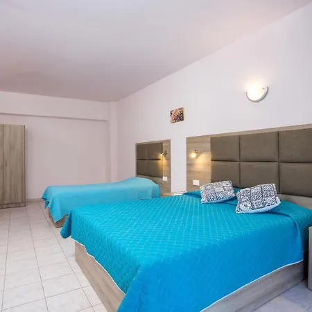 Sun&sea Aparthotel